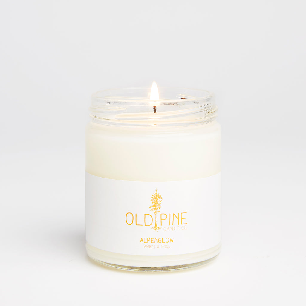 Handmade,Made in colorado,Evergreen,American grown Soy wax,Phthalate-free,Paraben-free,Lead-free wicks,Candle,Inspired by the mountains,Evergreen,Women-led,Clean and even burn,Focused on sustainability, Old Pine Candle Co., oakmoss, amber, warm, earthy, summer scent, small batch